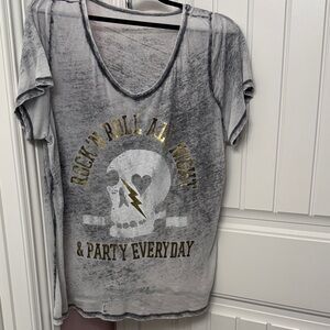 Lane Bryant Charcoal Tee with Gold and White Skull Design